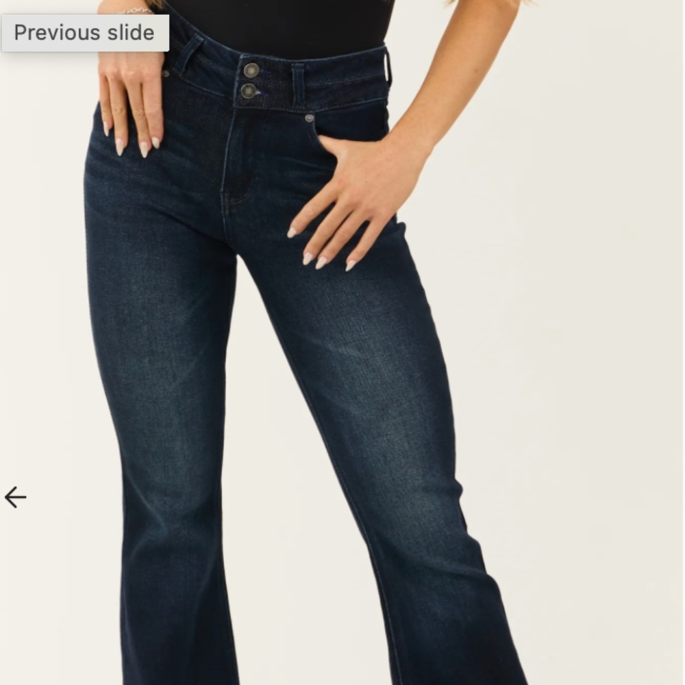 KanCan Dark Blue Flare Jeans SIZE 27✨MAKE AN OFFER ✨